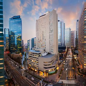 Hilton Otel